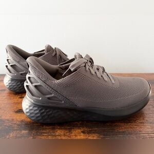 Kizik Athens Slip-On Sneakers